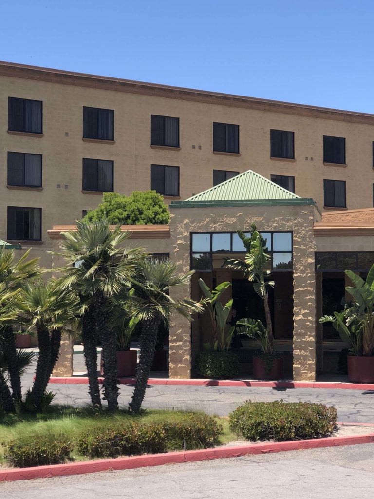 Review: Santa Maria, CA, Radisson Hotel