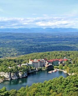 New York: Hudson Valley, Mohonk Mountain House