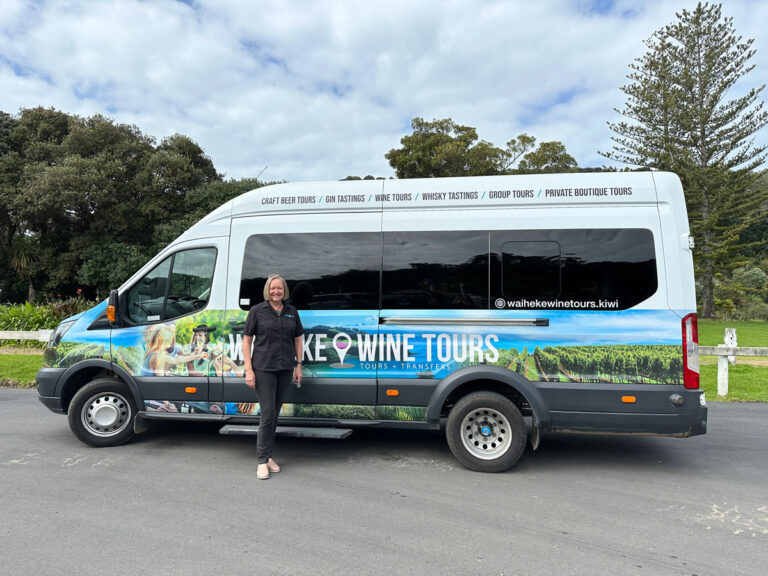 Review: Waiheke Wine Tours, Waiheke Island, NZ