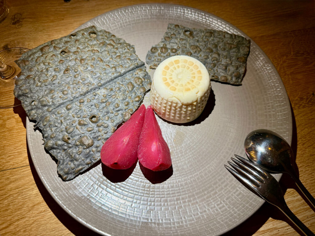 Review Swan Restaurant Globe