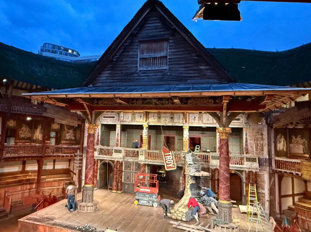 the Globe Theatre Tour