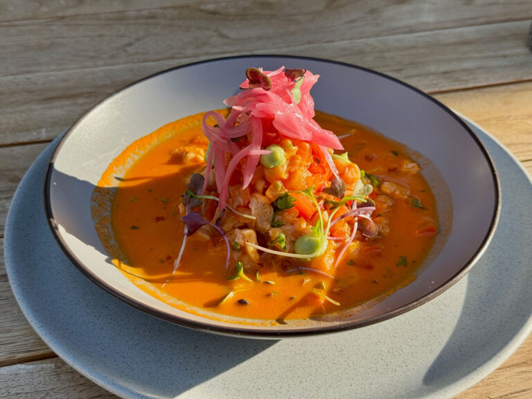 Romanita Baja Kitchen