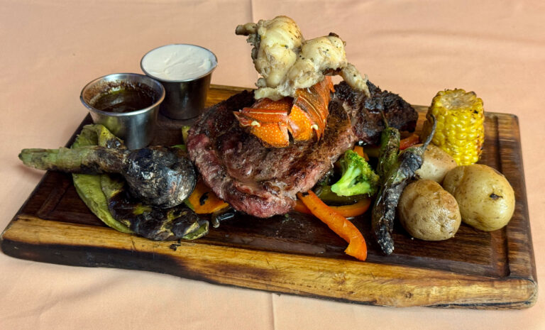 Review: Santo Cielo Seafood & Steak House